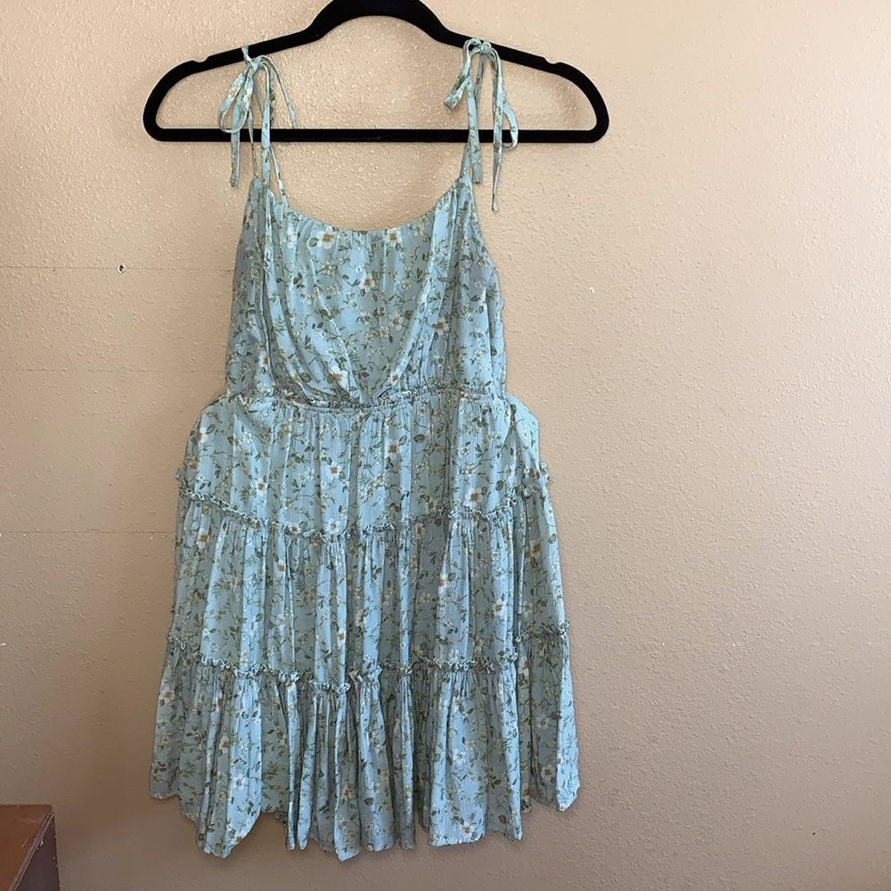 Alyssum Floral Tiered Babydoll Dress in Mint - Size Medium